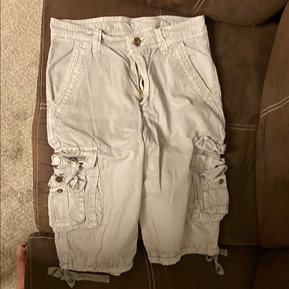 Womans Gray Cargo Shorts unisex size 30